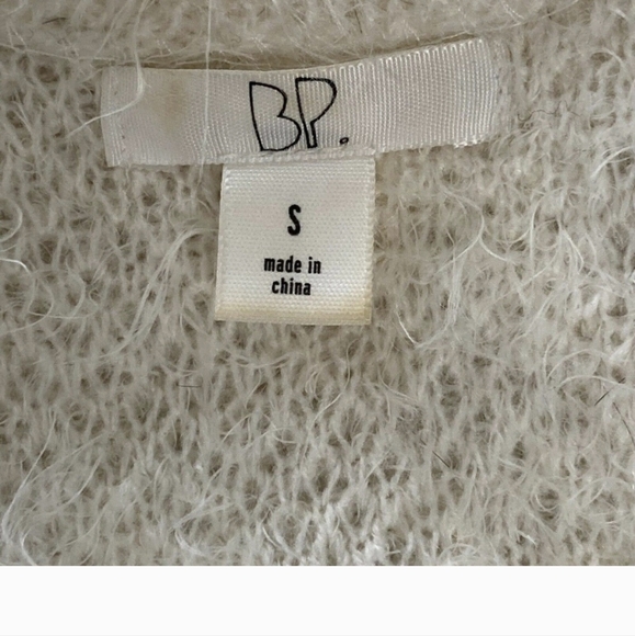 BP Ivory Leopard Animal Print Mohair Cardigan Buttoned Sweater size Small - Picture 8 of 10